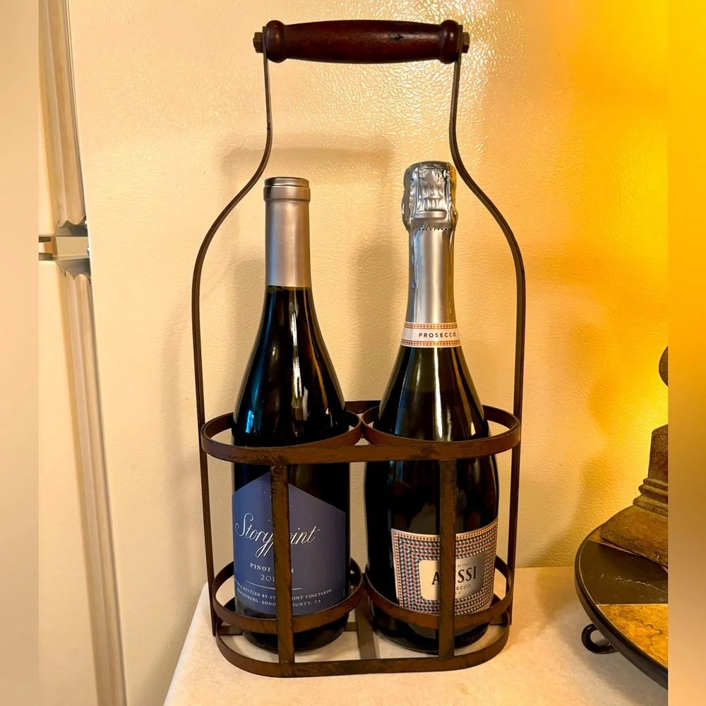 Vintage-Style Brown Metal Bottle Carrier - Picture 6 of 8